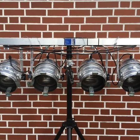 4 er Lichtbar PAR 64 flood 4 x500 Watt